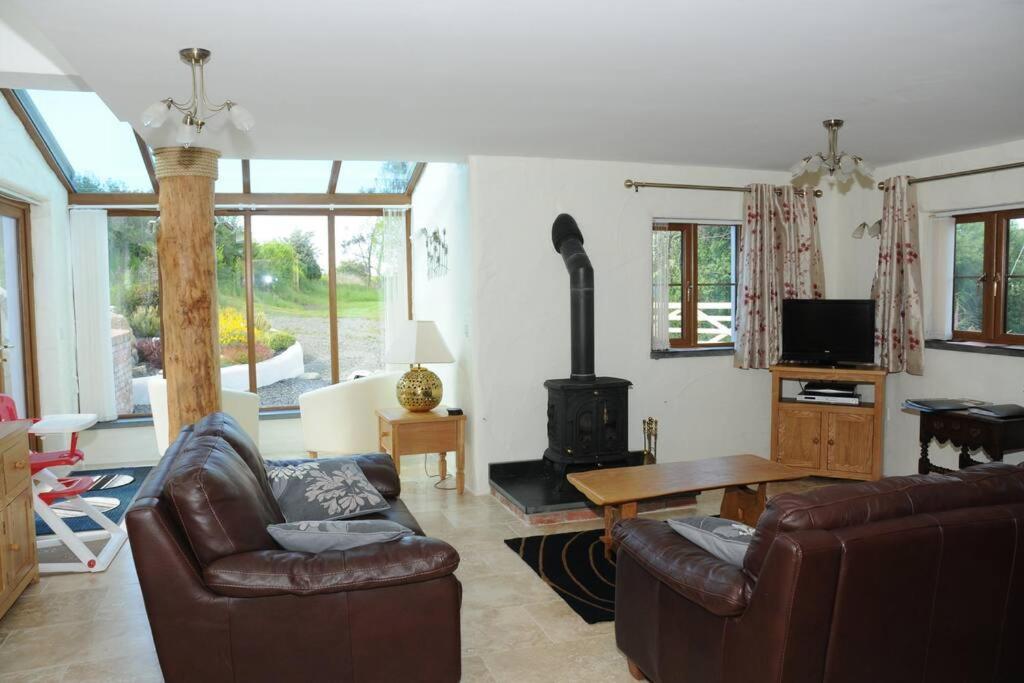 Ty-Hapus Cottage Jordanston 외부 사진